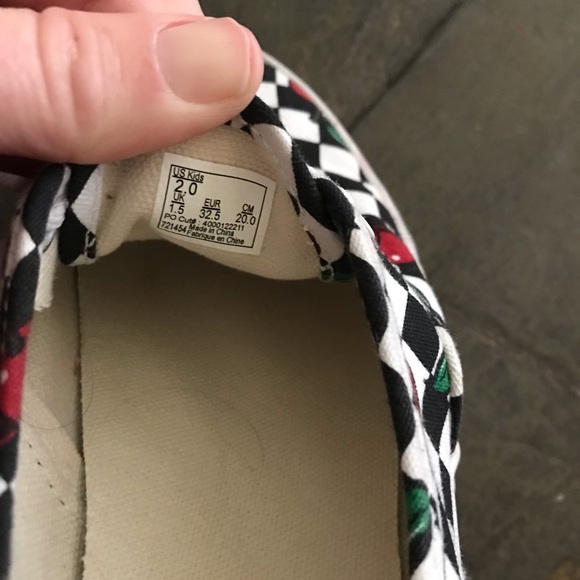 Vans Cherry shoes - Picture 4 of 4